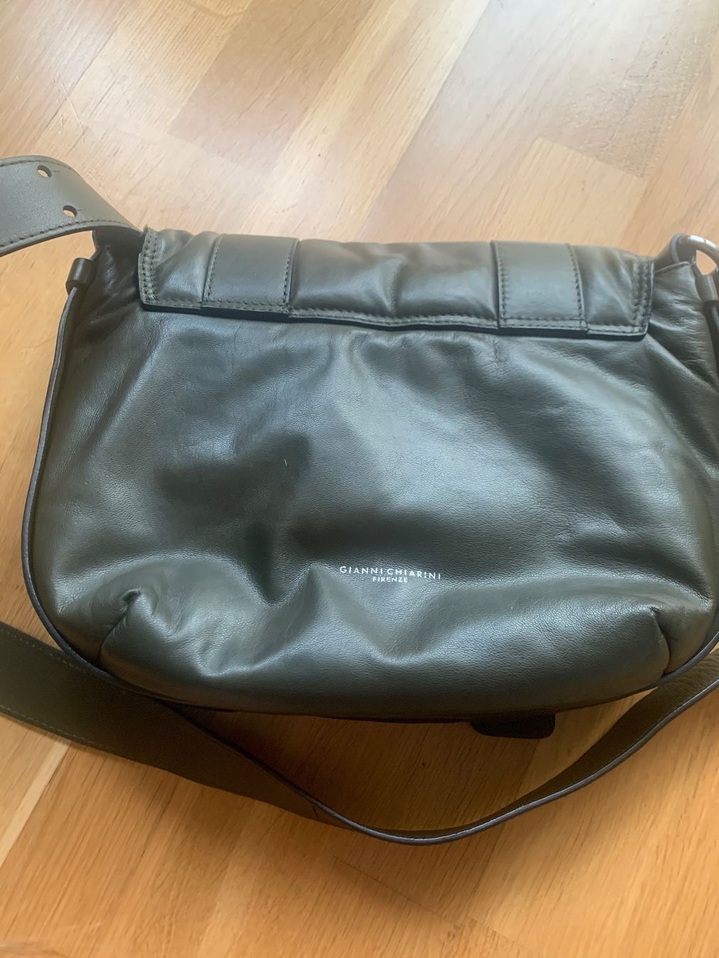 Gianni Chiarini Borse da donna: Wunderschöne neue Ledertasche von Gianni Chiarini – Nuovo (secondo la descrizione) da Adliswil venduto da gai_yc9f 2
