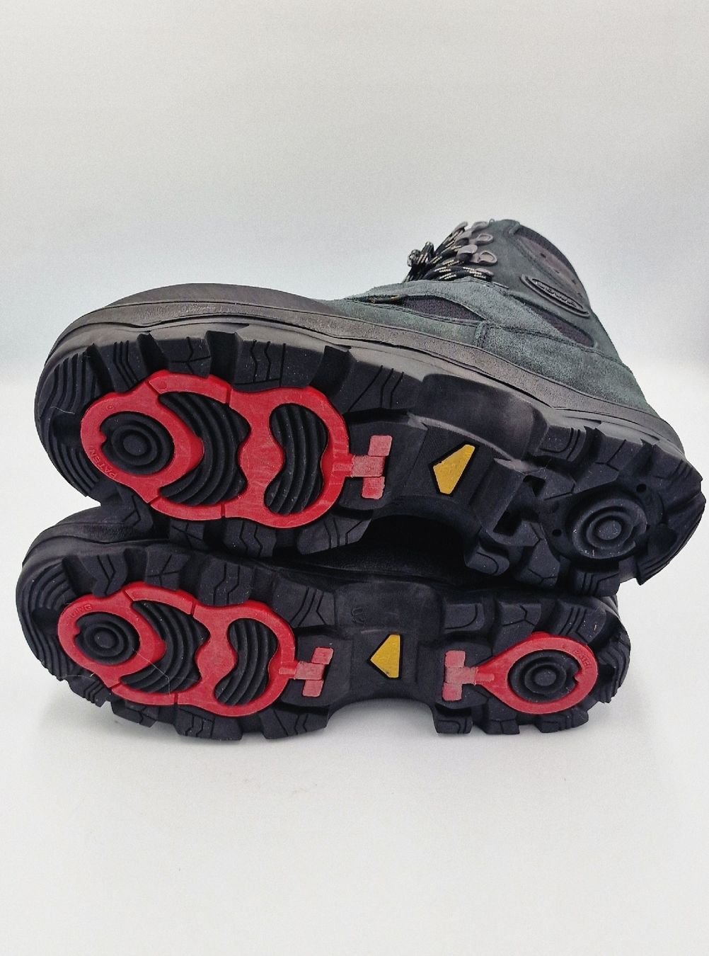 Lowa Damenschuhe: Lowa Wanderschuhe Gore-Tex Grösse 40 – Gebraucht aus Affeltrangen von Szafaoli 5