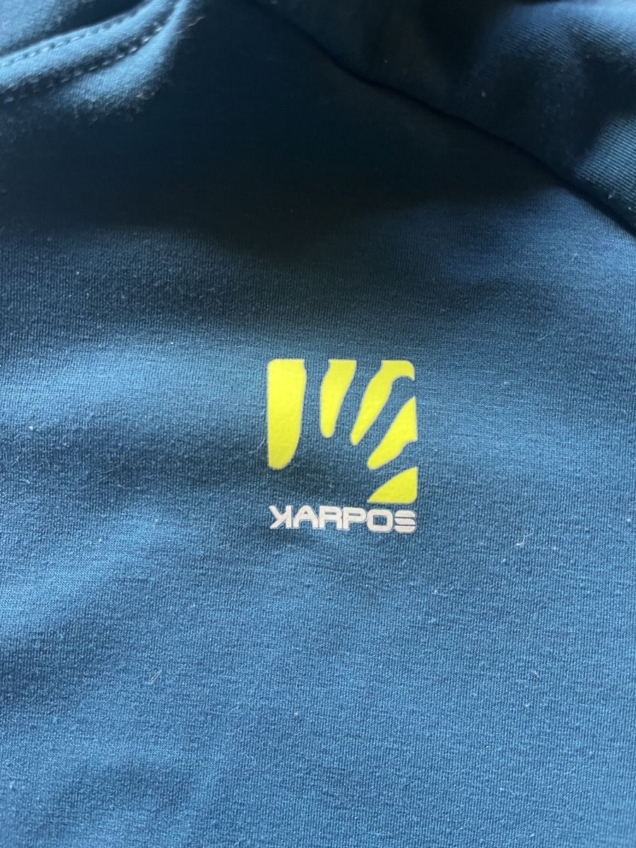 Maglioni & Felpe: Karpos Jäggli Damen – Usato da Lauenen b. Gstaad venduto da Nagi1 1