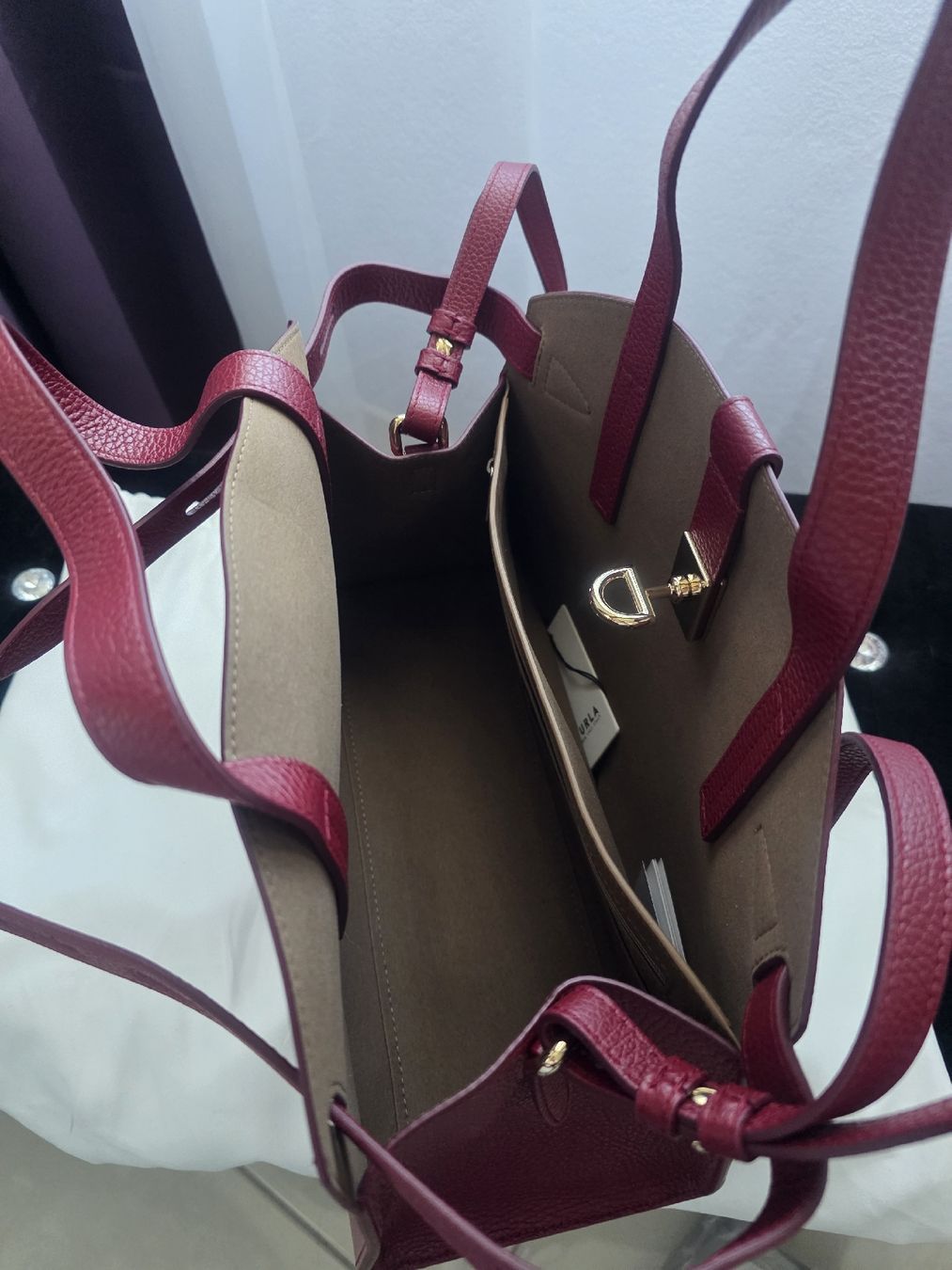 Furla Borse da donna: Sac Furla , Bordeaux – Nuovo e nell'imballaggio originale da Formangueires venduto da fab_q6h8 3