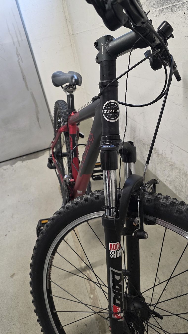 Trek Biciclette: Trek 4500 Mountainbike – Usato da Bern venduto da Aliloli 1