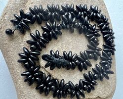Antikes Blütencollier Onyx aufwendig handgefertigt 41 cm