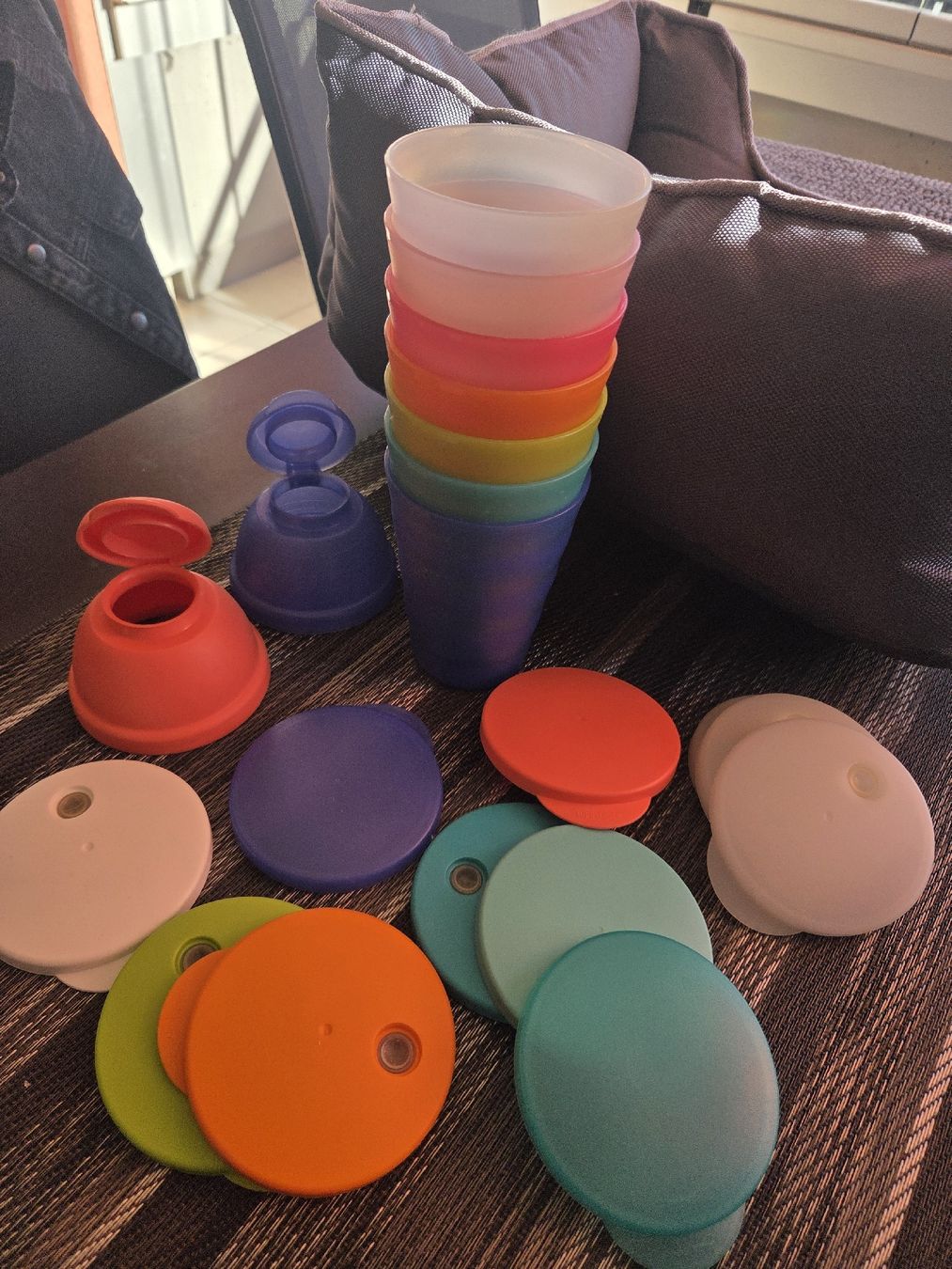 Tupperware Contenitori & Simili: Tupperware Set Becher – Usato da Bellinzona venduto da Debyy77 2