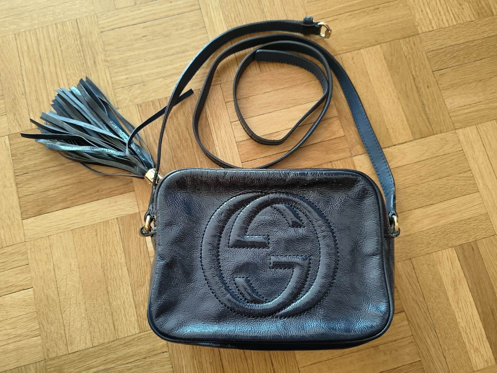 Gucci Altro in  Abbigliamento & Accessori: Gucci Soho Navy blue with gold hardware – Usato da Grand-Lancy venduto da starfish1980