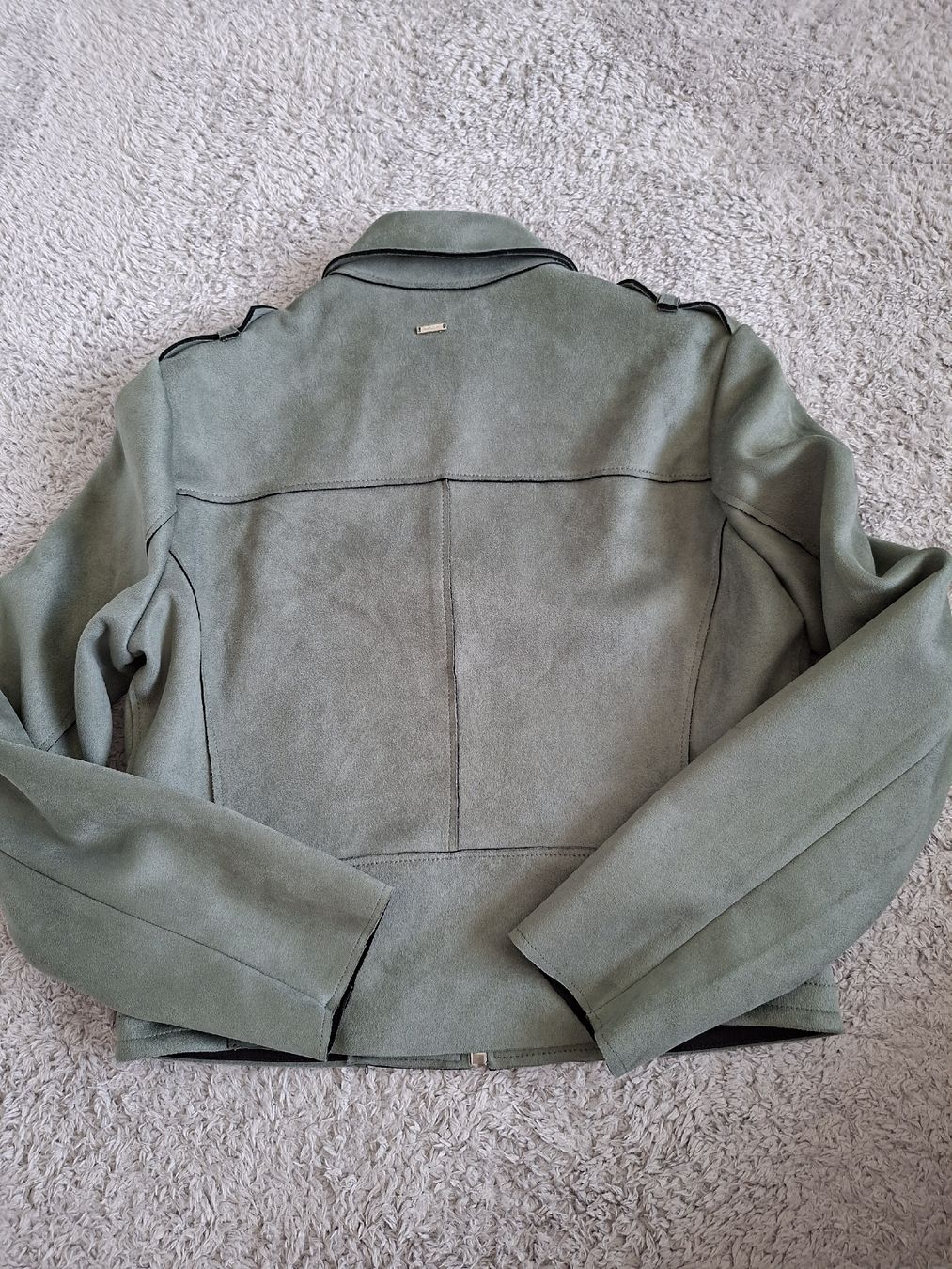 Morgan Jacken: Veste courte Morgan vert aspect daim taille 36  – Gebraucht aus Renens VD von ser_j2fn 5