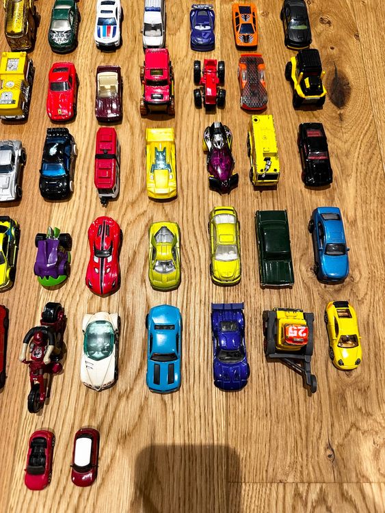 Majorette Deluxe Modellauto - 1 Von 6 Sammler-Autos Metall 7,5cm