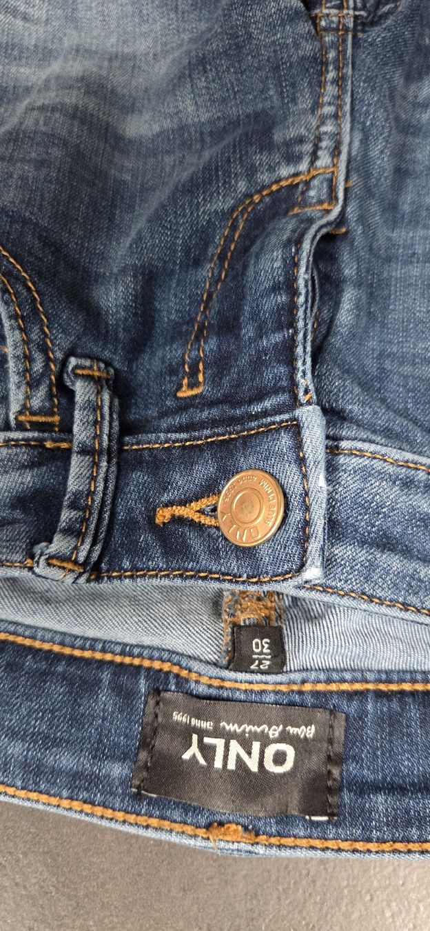 Only Jeans: Only Gr. 27/30 – Usato da Lyss venduto da Urma5 1