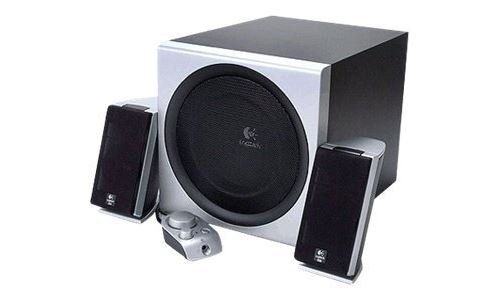 Logitech Casse acustiche: Lautsprechersystem mit ultrastarkem Bass – Usato da Egerkingen venduto da Luckyluj