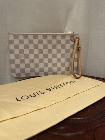 Louis Vuitton Pochette Damier Azur gebraucht