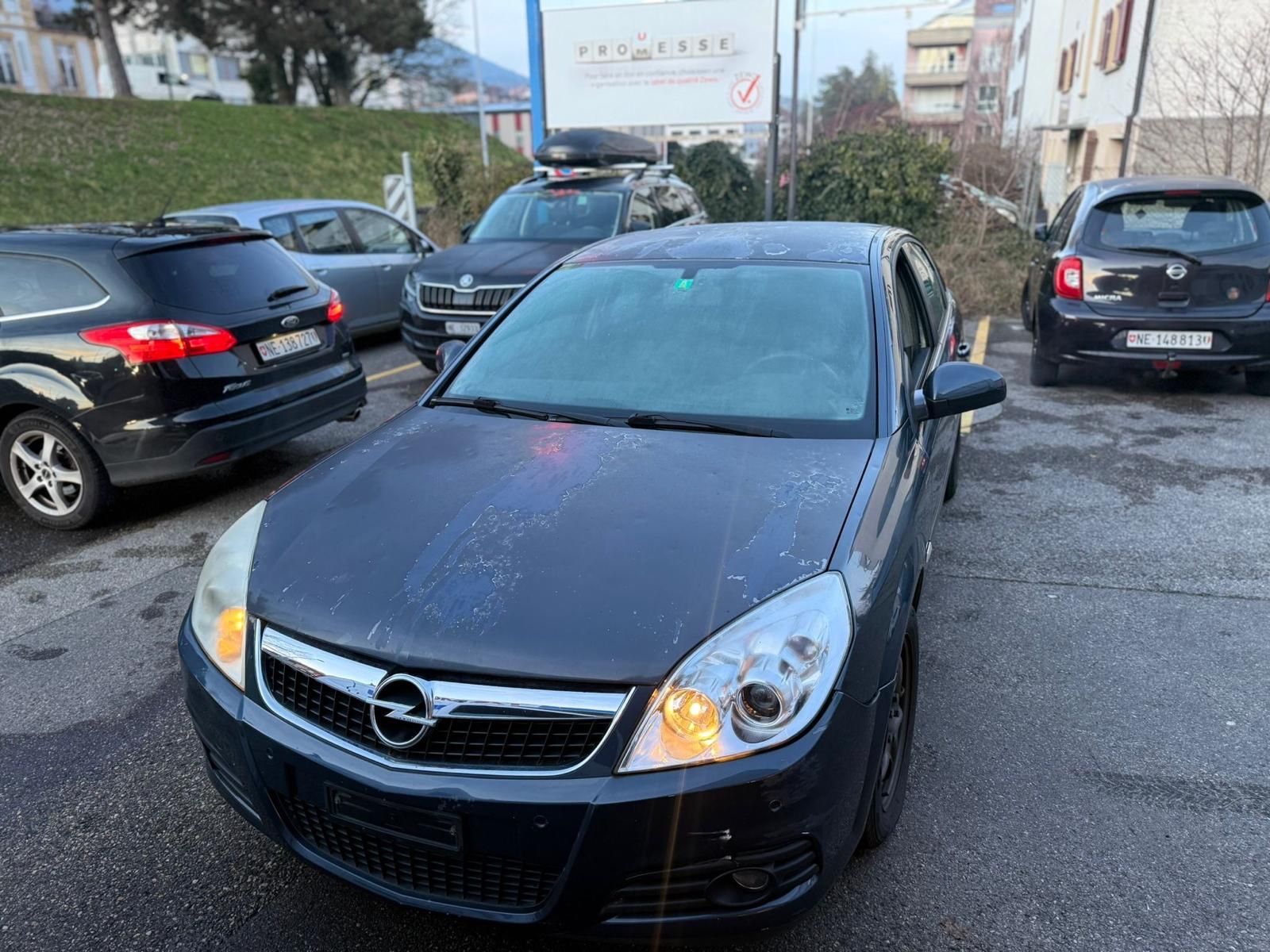 Opel Automobili: 2005 Opel Vectra C20T – Usato da Bevaix venduto da P-kiz 1