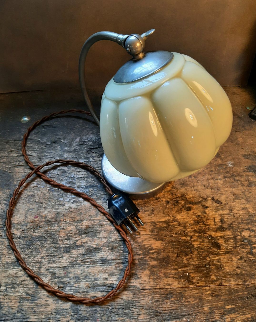Lampen: Antike Art Deco Nachttischlampe – Gebraucht aus Arbon von torso444 2