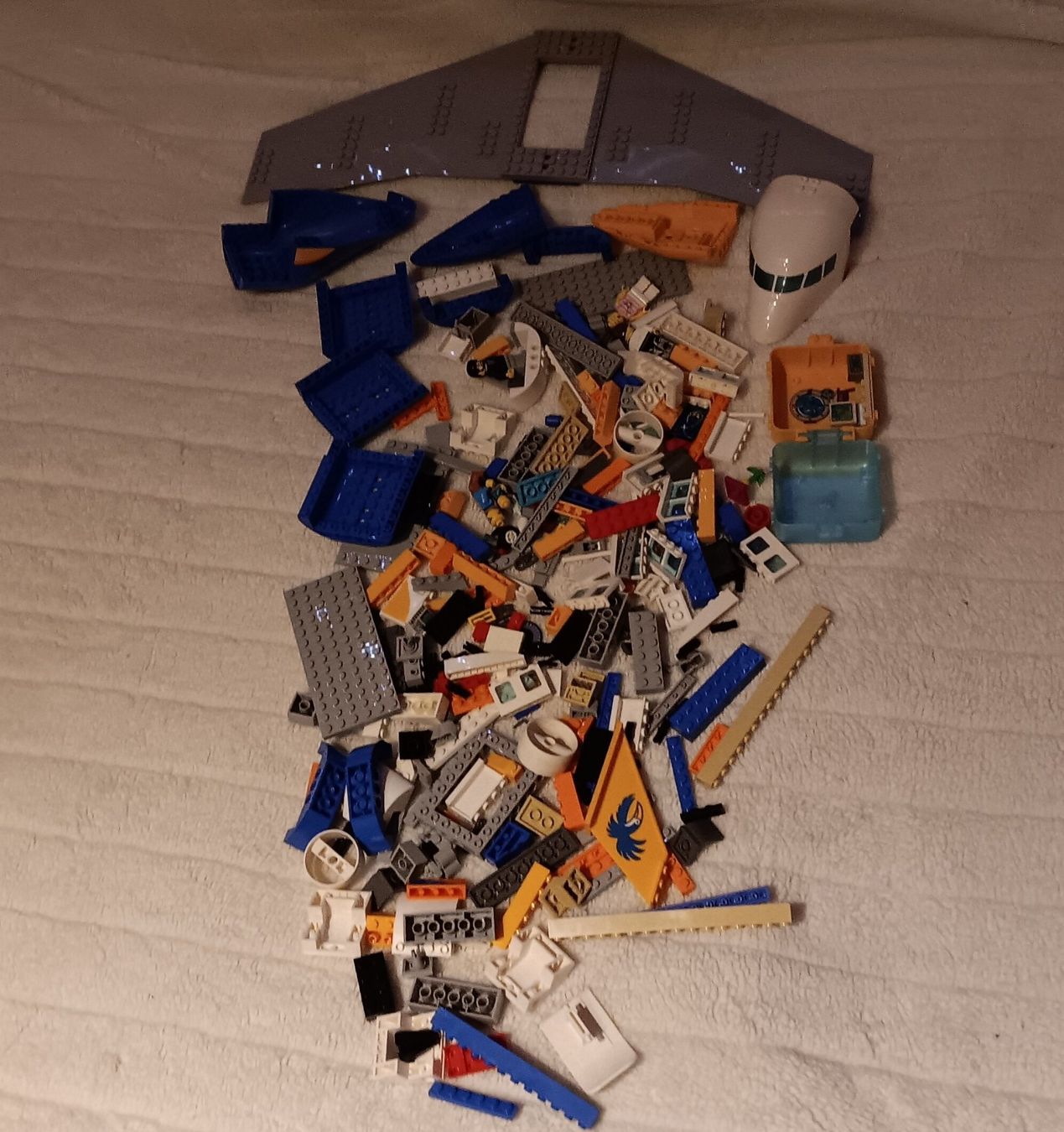 Lego Spielzeuge: Lego 60262, Passagierflugzeug – Gebraucht aus Dietikon von Rabia 3