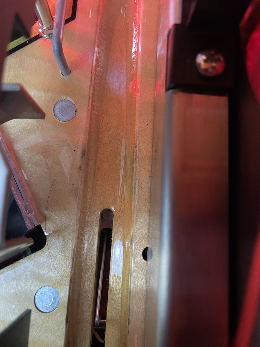 Stern Pinball Flipper: Je vends flipper stern Iron Maiden LE – Usato da Les Brenets venduto da serialdrink 1