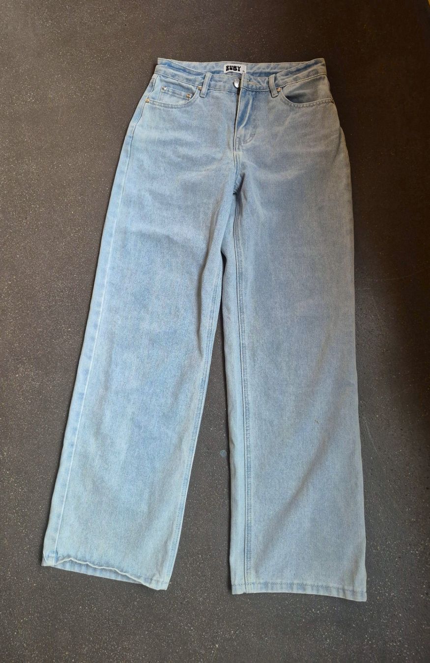 Jeans: Jeans hellblau Marke Ruby - Grösse 34 – D'occasion à St. Gallen par Amelie_73