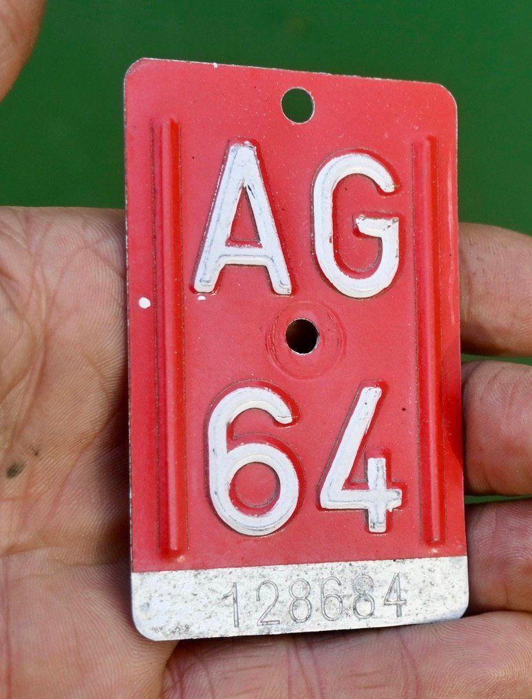 Insegne: Velonummer AG von 1964 - Aargau - AG 64 – Usato da Pfaffhausen venduto da mono_rec 2