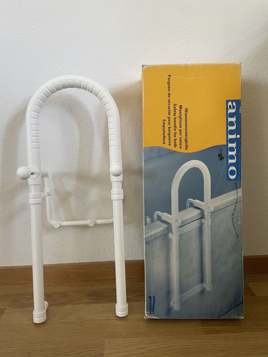 Supporti a parete: Badewannen-Einstiegshilfe, neuwertig! – Nuovo (secondo la descrizione) da Thun venduto da spring23