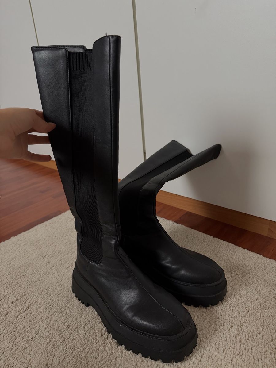 Scarpe da donna: Under Knees Boots – Nuovo (secondo la descrizione) da Wolhusen venduto da ver_k2gf