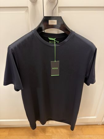 BOSS perfomance T-Shirt Herren L. Slim Fit. Schwarz. Stretch