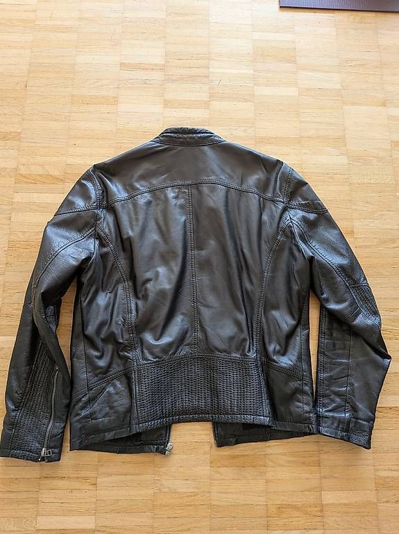 Giacche: Schwarze Lederjacke Gipsy – Usato da Schlieren venduto da odi_k5ld 1