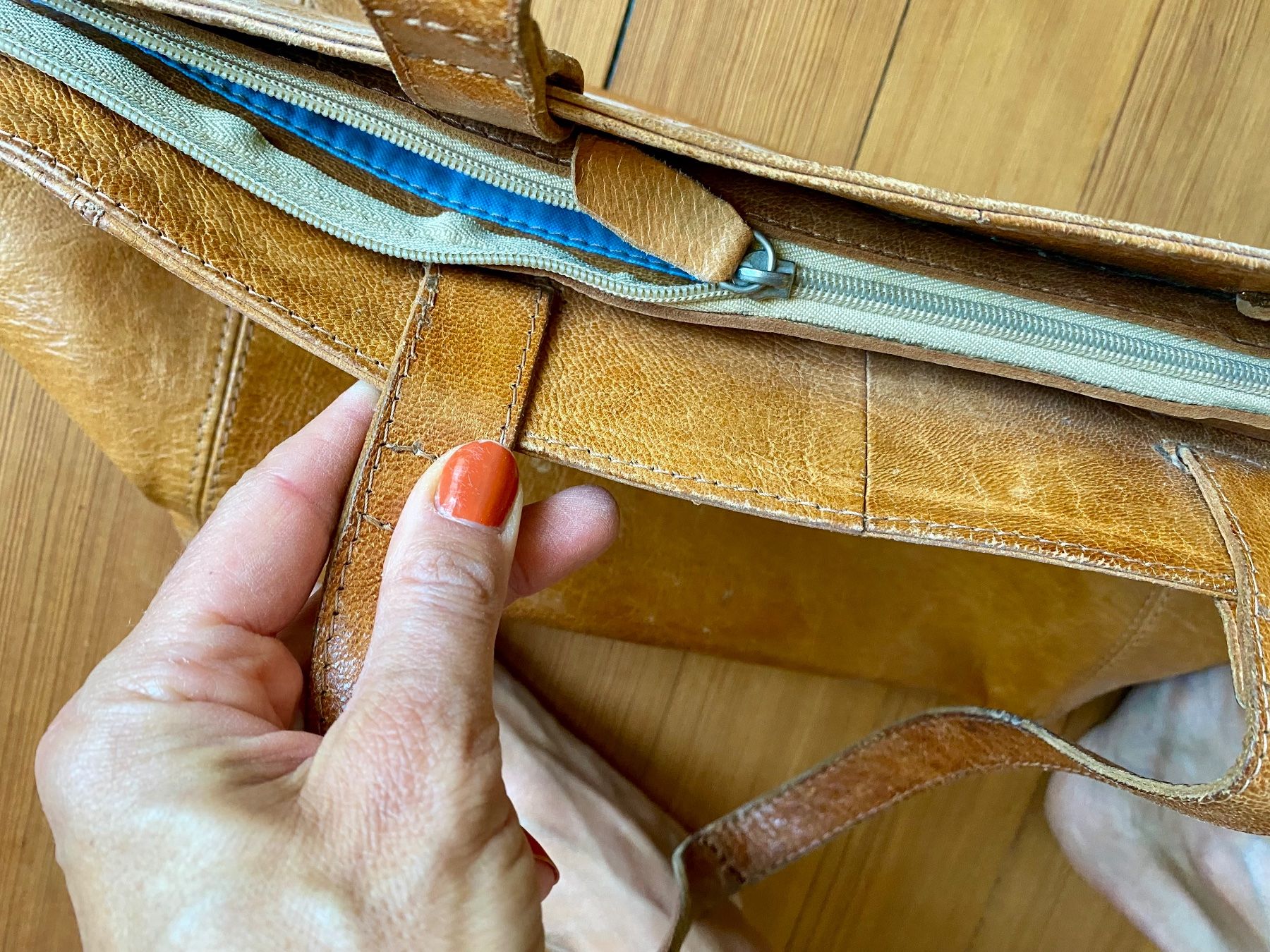 Borse da donna: Wunderschöne Ledertasche Damen cognac guter Zustand – Usato da Aarau venduto da lacrimara 2