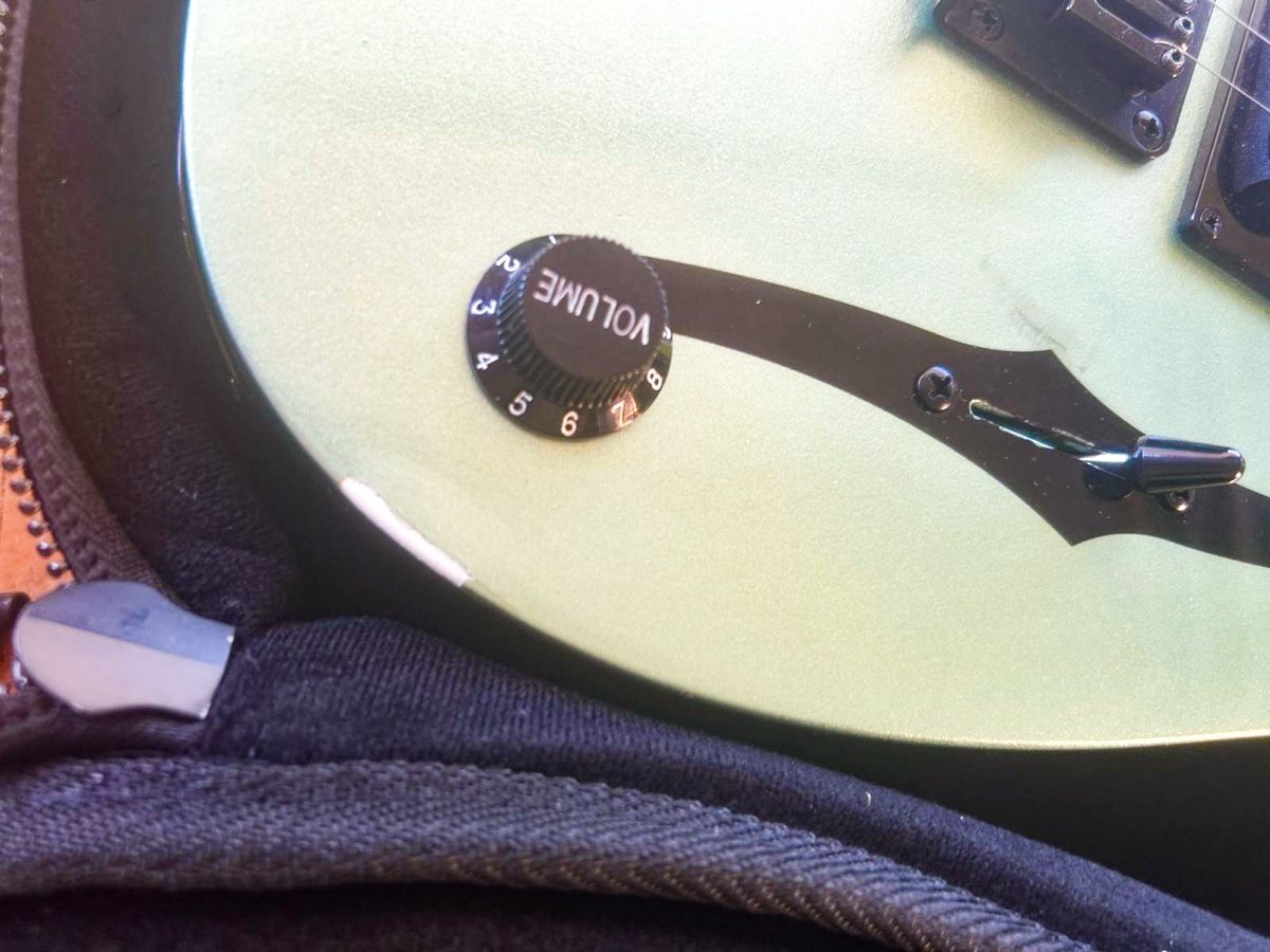 Ibanez Musikinstrumente: E - Gitarre – Gebraucht aus Emmenbrücke von napta 2
