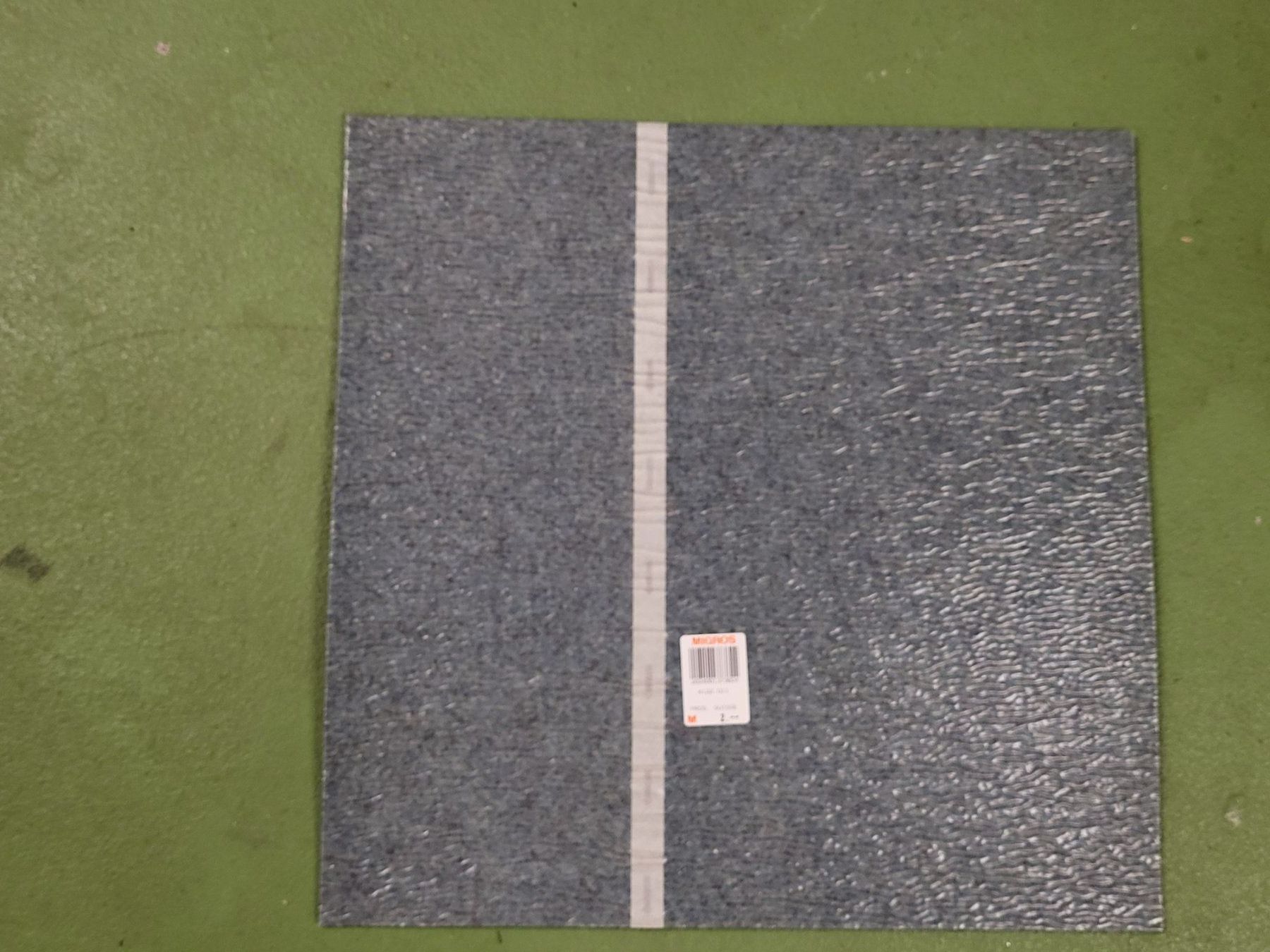 Micasa Tappeti: Teppichplatten, blau, 40 x 40 cm – Nuovo (secondo la descrizione) da Uster venduto da gurust 1