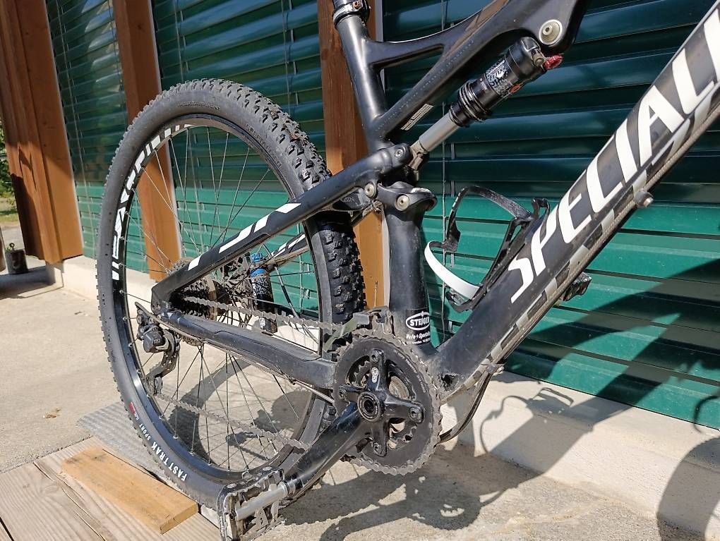 Specialized Biciclette: Specialized Carbon Mountainbike L – Usato da Zürich venduto da study.books 4