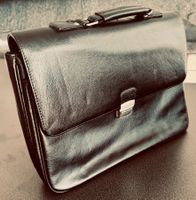 Echtleder-Aktentasche + Dokumenten-/Laptoptasche