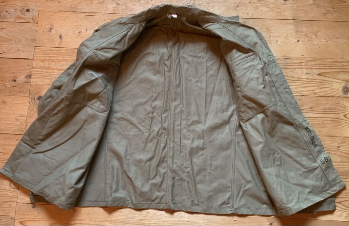 Giacche: Arbeitsjacke vom Zivilschutz Grösse 58 – Nuovo (secondo la descrizione) da Goldingen venduto da Bergler012 1