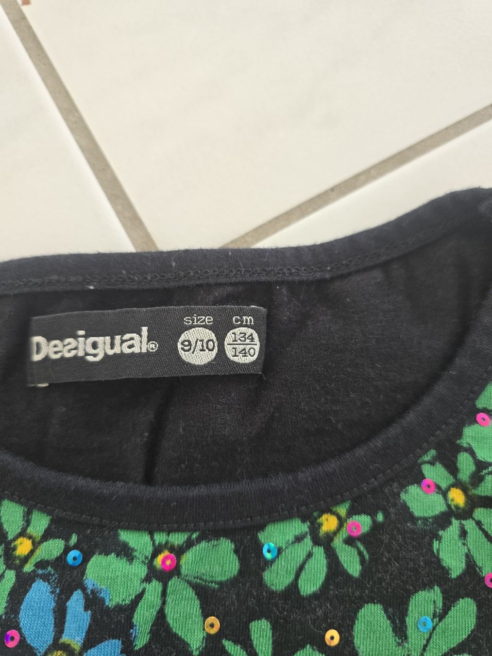 Desigual Maglioni & Felpe: Desigualoberteil – Usato da Stetten AG venduto da Mugge09 1