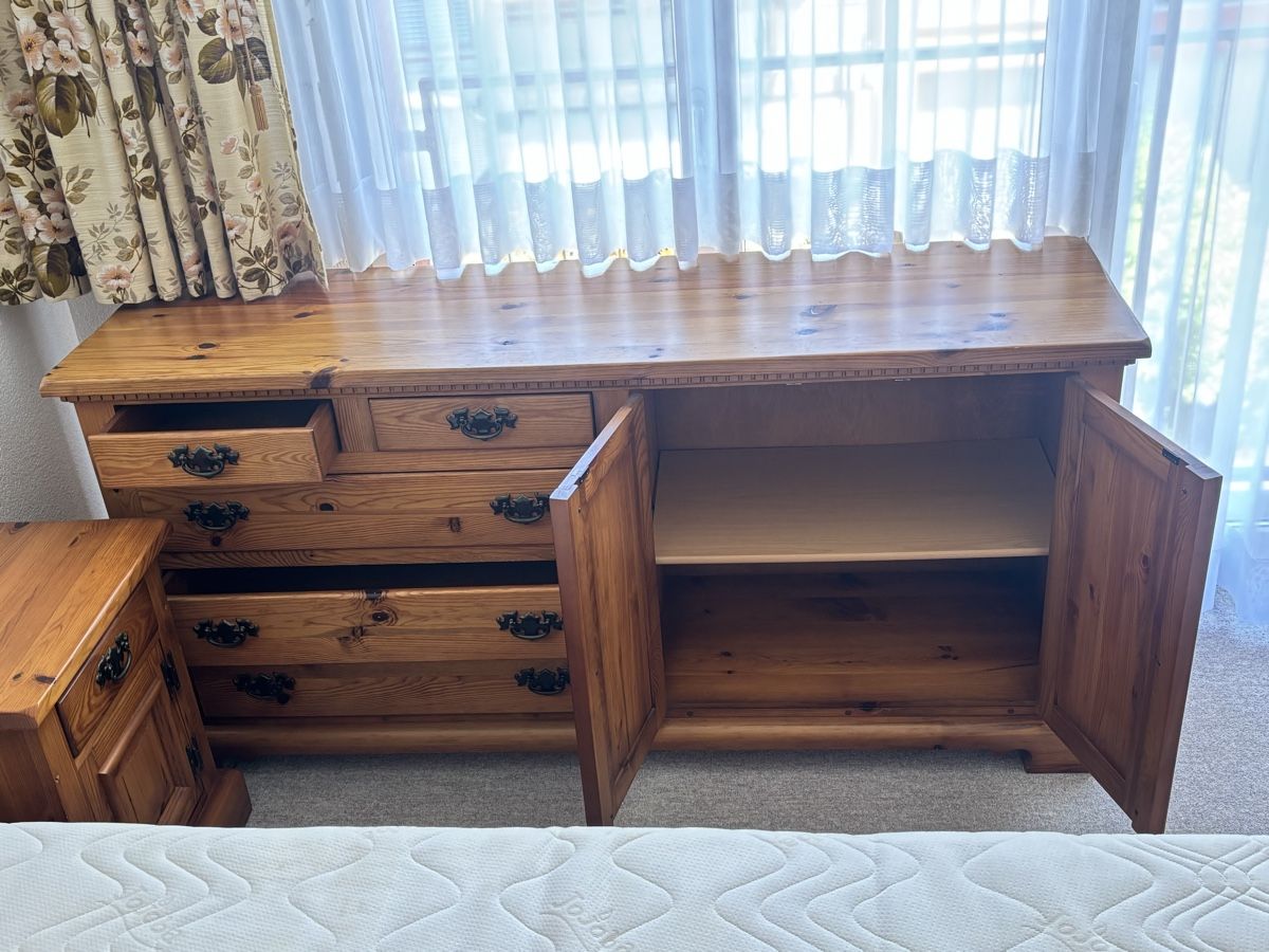 Kommoden: Sideboard – Gebraucht aus Weisslingen von Ysmolian 2