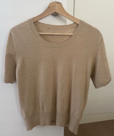 Haut beige en cachemire