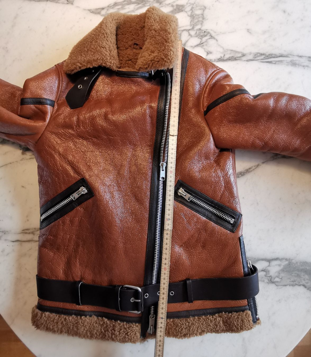 Allsaints Giacche: Lammfell Jacke Allsaints – Usato da Uerikon venduto da pink_flamingo 4