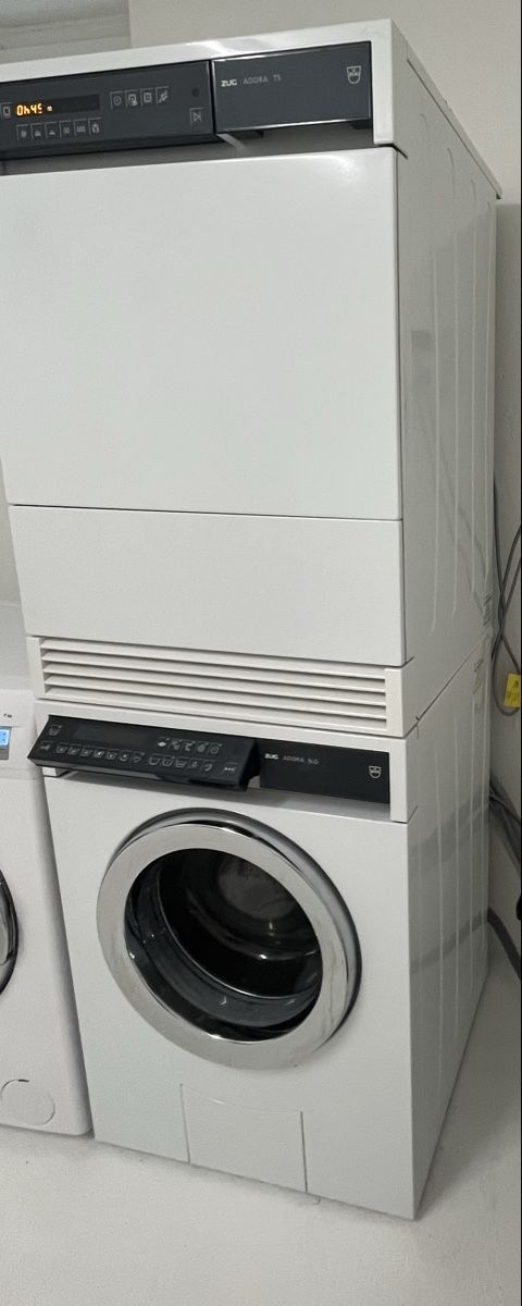V-Zug Waschmaschinen: Waschturm V-Zug Adora – Gebraucht aus Bonstetten von Bruno690