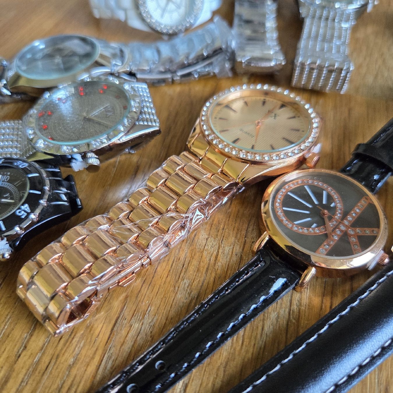 Orologi: 10 Tolle Neue Uhren.. – Nuovo (secondo la descrizione) da Stans venduto da Ducati16 3