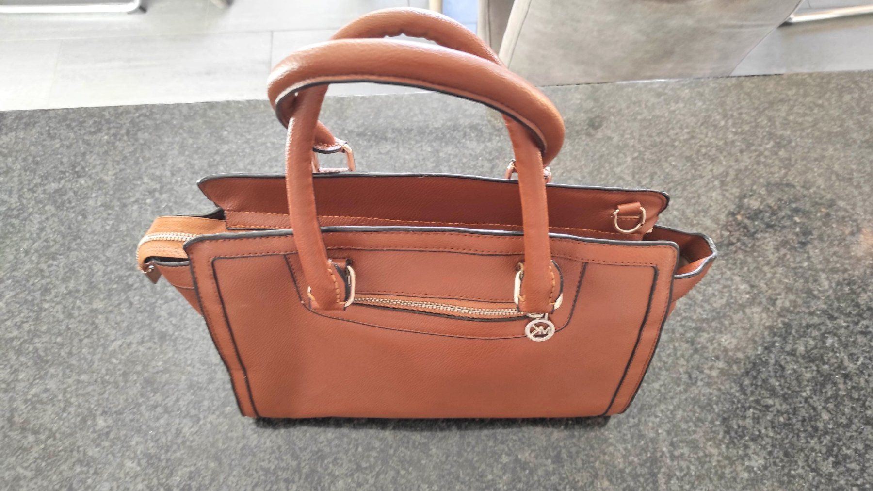 Michael Kors Taschen für Damen: Michael Kors Tasche – Gebraucht aus Gersau von irenja