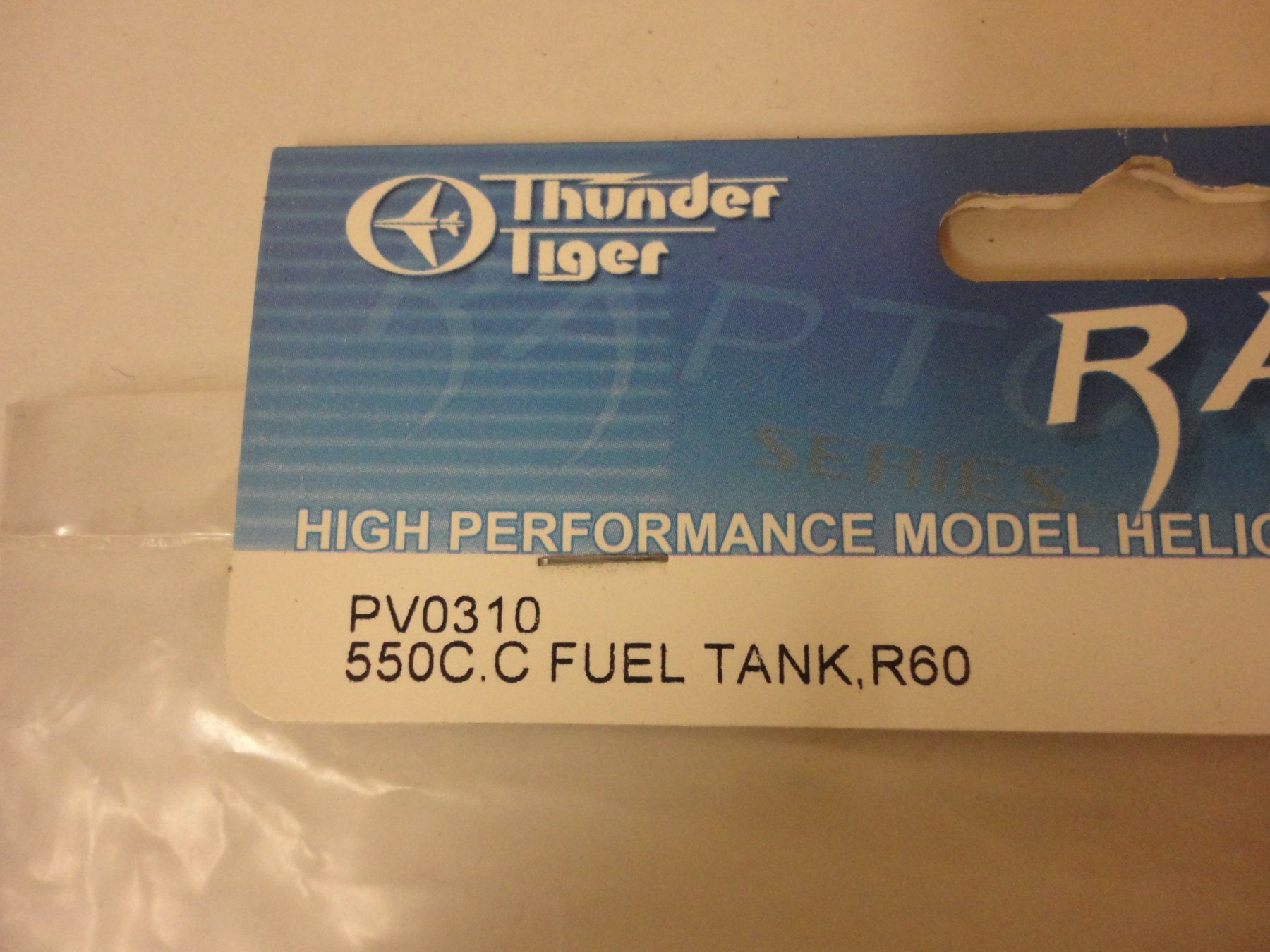 Thunder Tiger Modellismo RC: Thunder Tiger Raptor 550C Tank neu – Nuovo e nell'imballaggio originale da Horgen venduto da RcModell 2