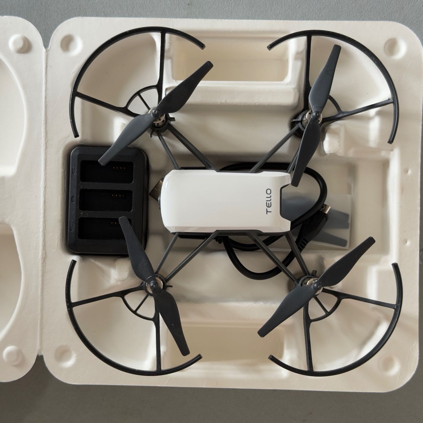 DJI RC Kits de montage: dji TELLO Minidrohne – D'occasion à Heimenschwand par rialto1968 1