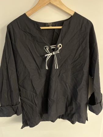 Schwarze Bluse von 1.2.3 Paris, Grösse 42, neuwertig