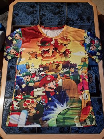 Super Mario T-Shirt, Grösse L, neuwertig,