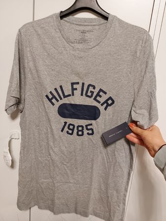 Tshirt uomo S Tommy Hilfiger grigio nuovo con etichetta