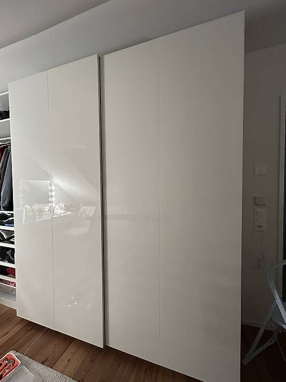Porte: IKEA SCHIEBETÜREN PAX GRATIS – Usato da Oetwil am See venduto da eri_8k22