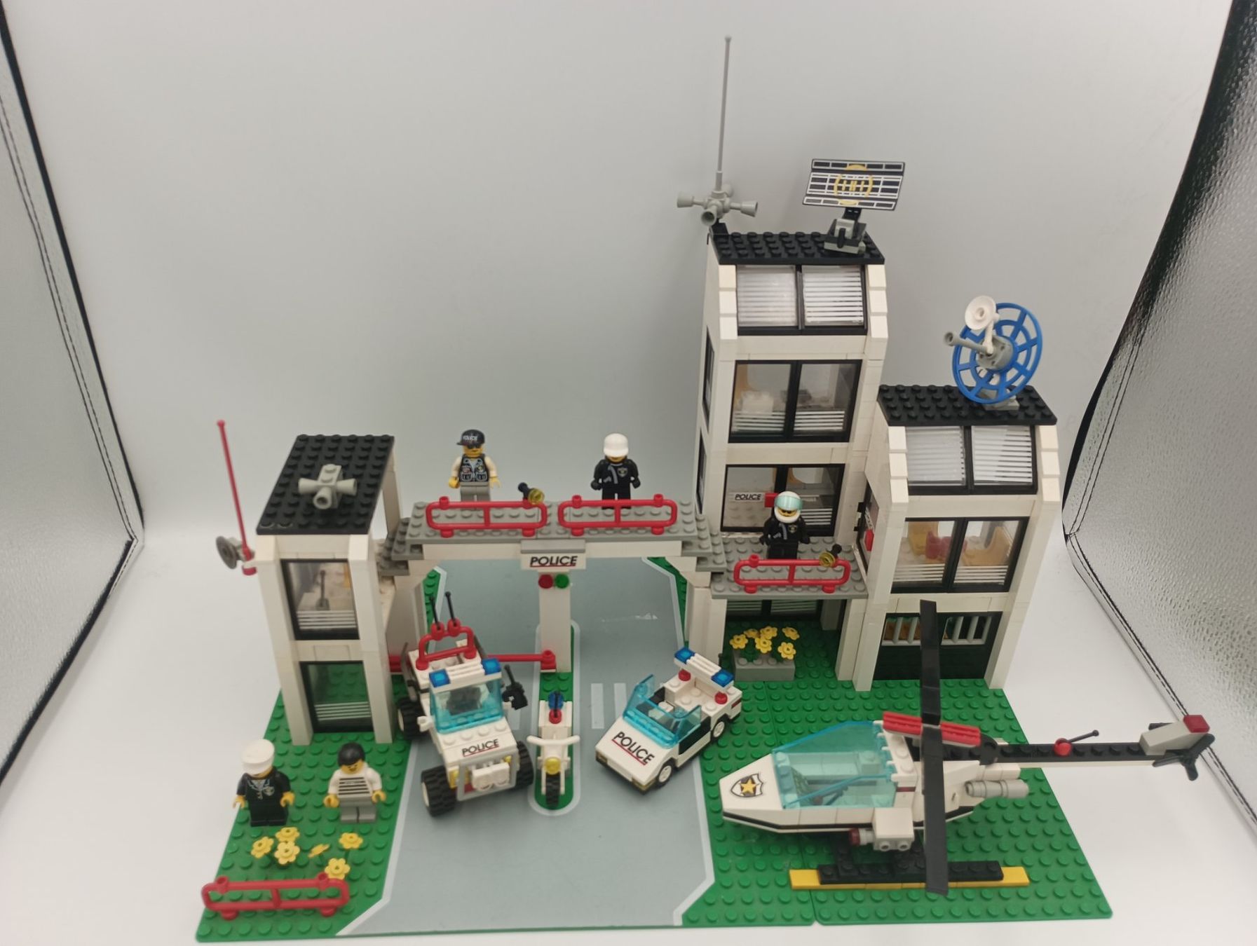 Lego Giocattoli: 6398 Central Precinct HQ – Usato da Bremgarten AG venduto da redstar69 1