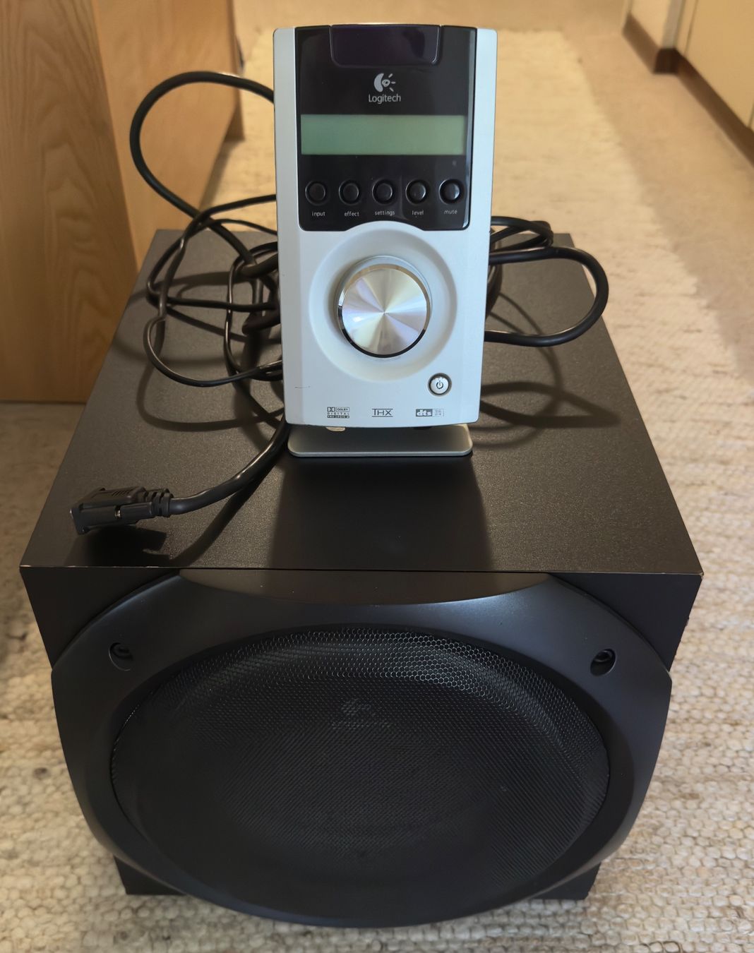 Logitech Home Cinema: Logitech Z-5500 Digital 5.1 THX Subwoofer – Usato da Alpnach Dorf venduto da MKM-Luzern-2002