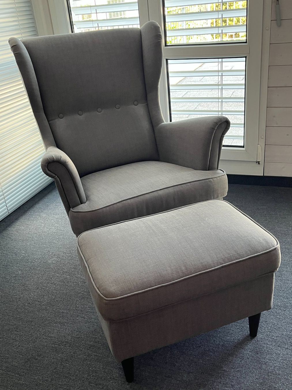 Ikea Sessel: Sessel mit Hocker, IKEA Modell Strandmon – Gebraucht aus Baden von die_9vf9 1