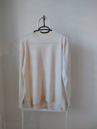 Damen Pulli beige mit Knöpfen