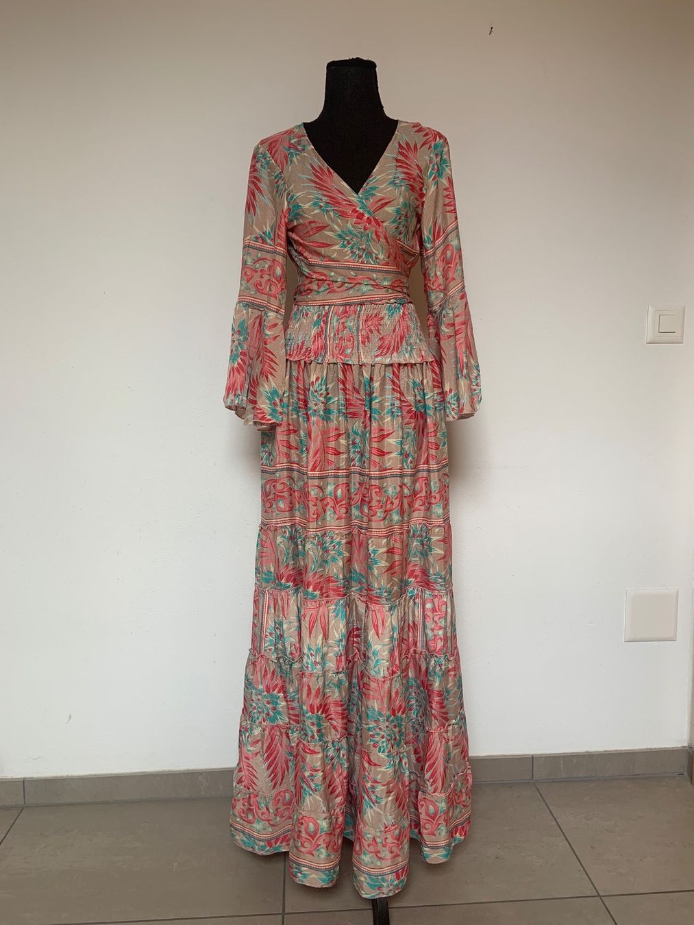 Kleider: Boho Bluse und Maxistufenrock – Neu (gemäss Beschreibung) aus Sigriswil von ck56 1