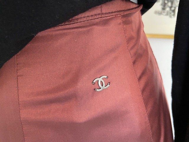 Chanel Gonne: 100% CHANEL SeidenJupe lang Gr.34/36 – Usato da Lamone venduto da Rfiero