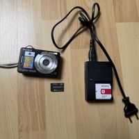 Sony Cyber-shot 7.2 MP mit Zubehör schwarz