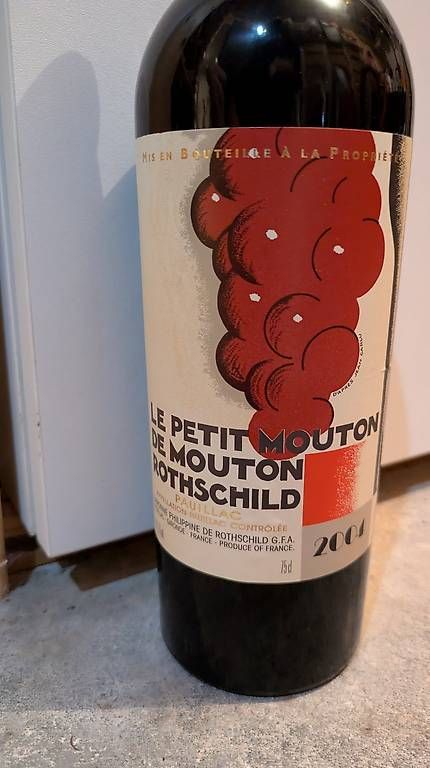 Mouton Rothschild Vino: Petit Mouton de Mouton Rotschild 2004 – Usato da Vinelz venduto da rav_h9zs